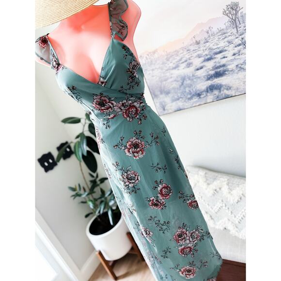 Watercolor Daydream blooming floral sheer floaty layered flutter wrap maxi dress - Picture 4 of 4